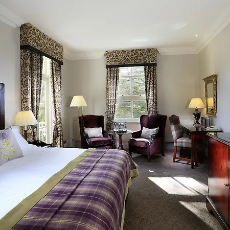 Hotel Macdonald Leeming House