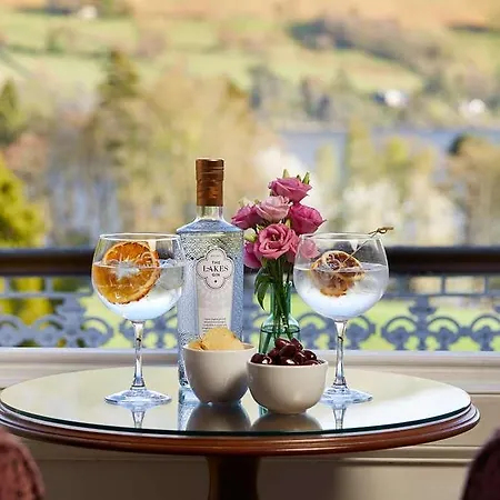Hotel Macdonald Leeming House