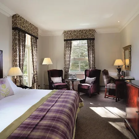 Hotel Macdonald Leeming House