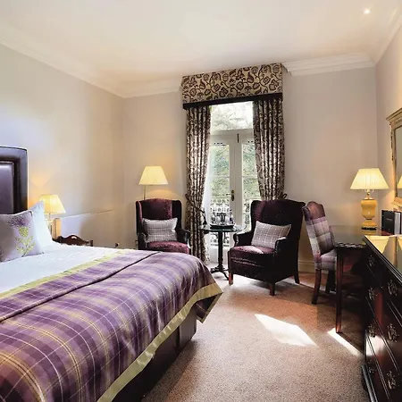 Hotel Macdonald Leeming House