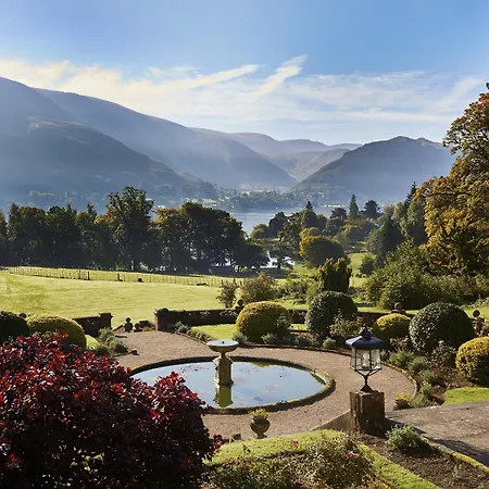 Hotel Macdonald Leeming House