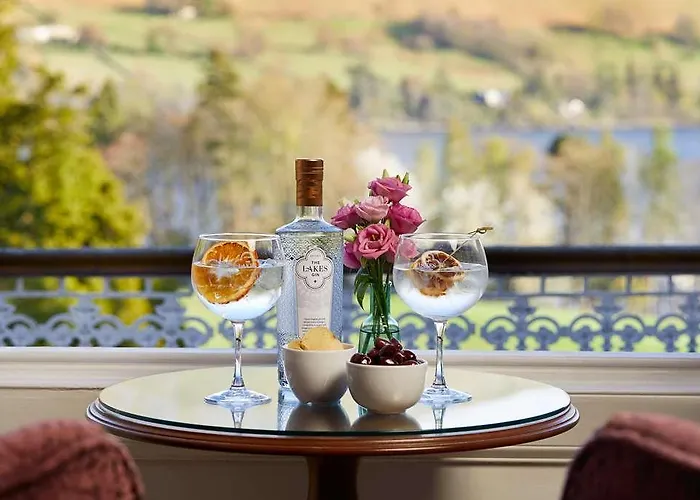 Hotel Macdonald Leeming House