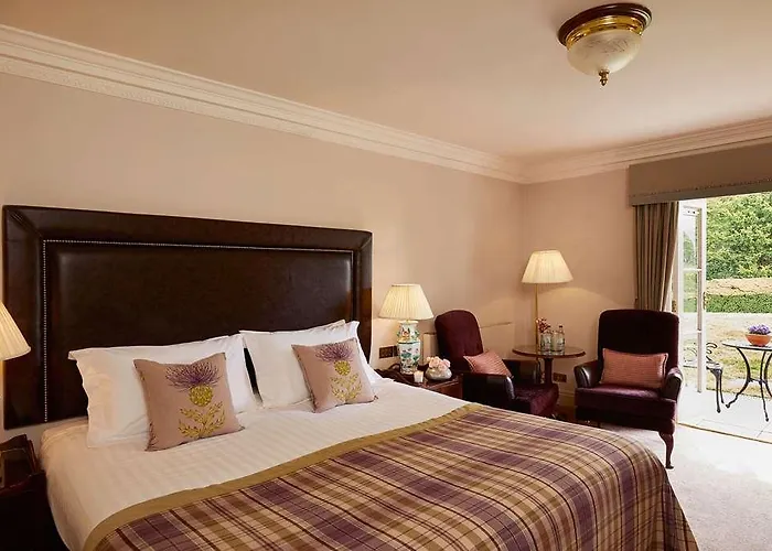 Macdonald Leeming House