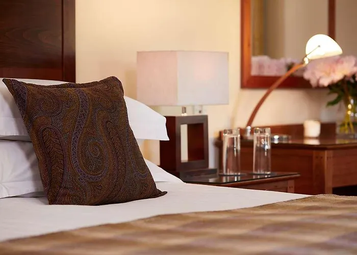 Hotel Macdonald Leeming House 4*