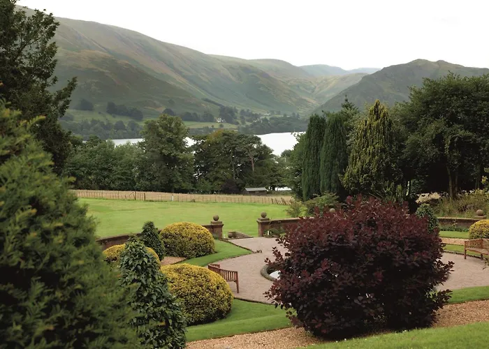 Hotel Macdonald Leeming House